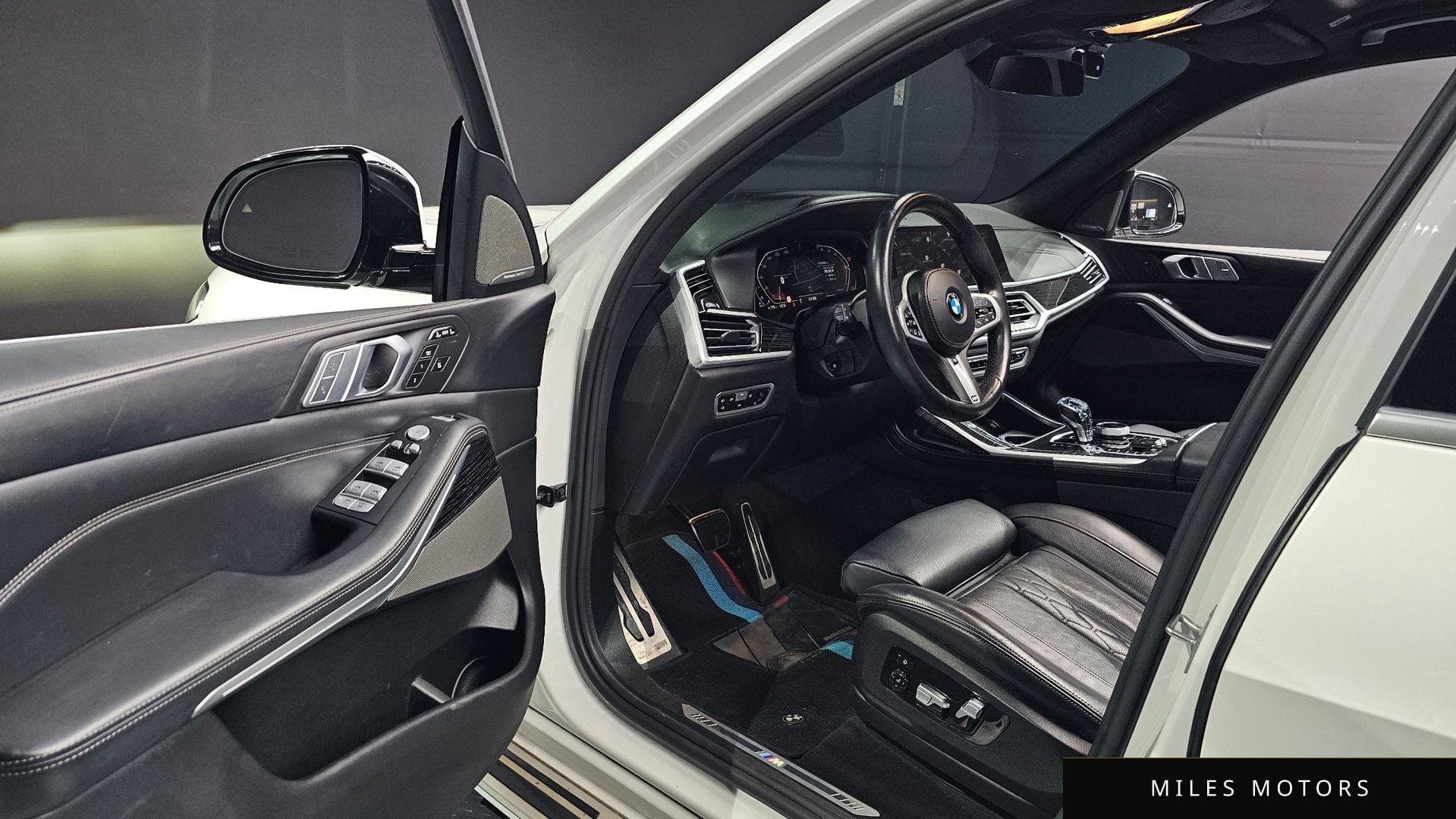 BMW X7 (G07) 2021 — миниатюра 12
