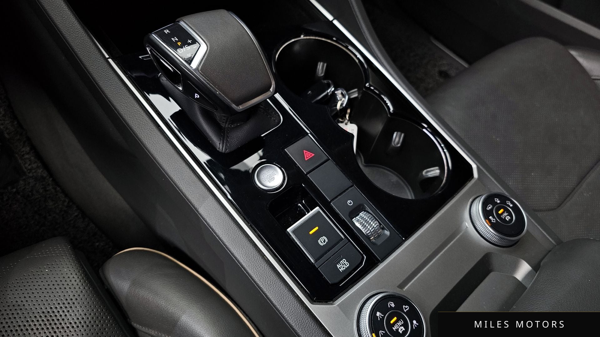 Volkswagen Touareg 2020 — миниатюра 9
