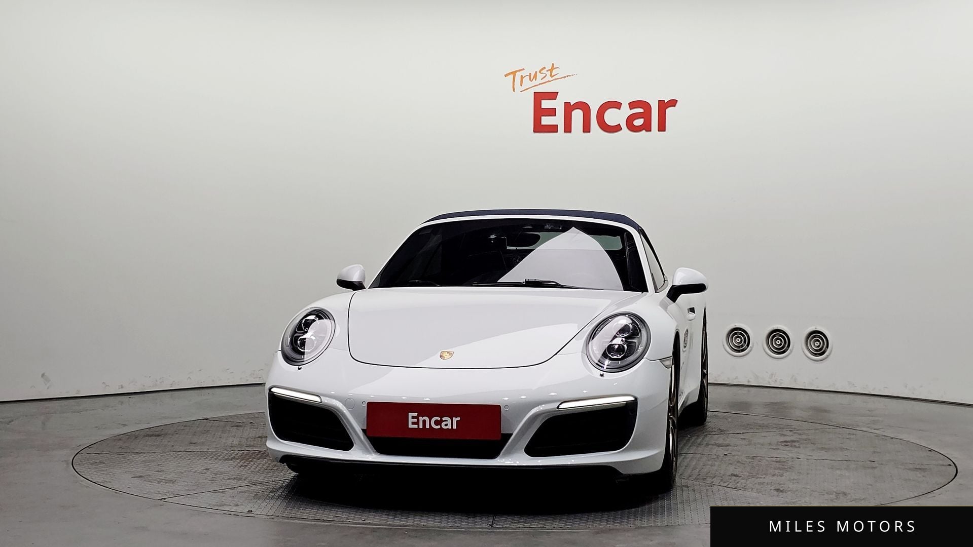 Porsche 911 2017 — миниатюра 3