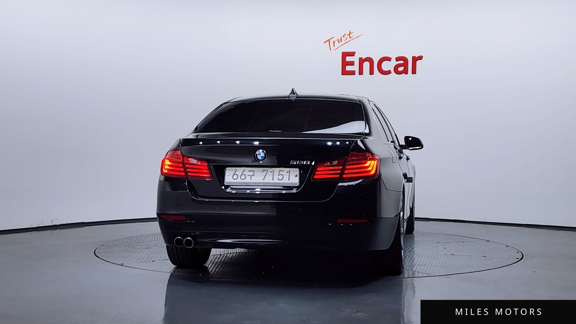 BMW 5 Series (F10) 2014 — миниатюра 4