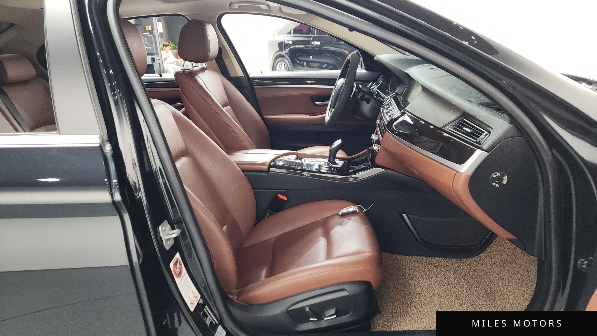 BMW 5 Series (F10) 2014 — миниатюра 11