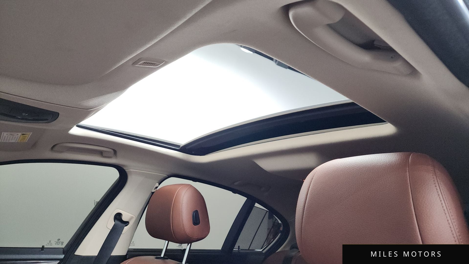 BMW 5 Series (F10) 2014 — миниатюра 19