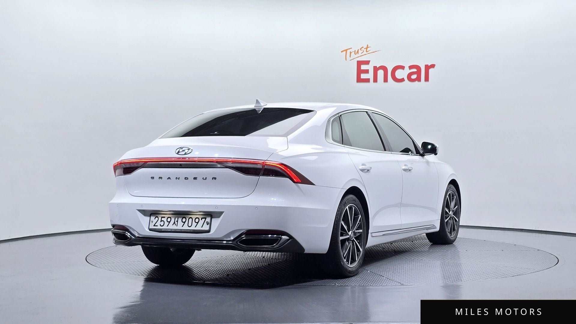 Hyundai Grandeur 2020 — миниатюра 2