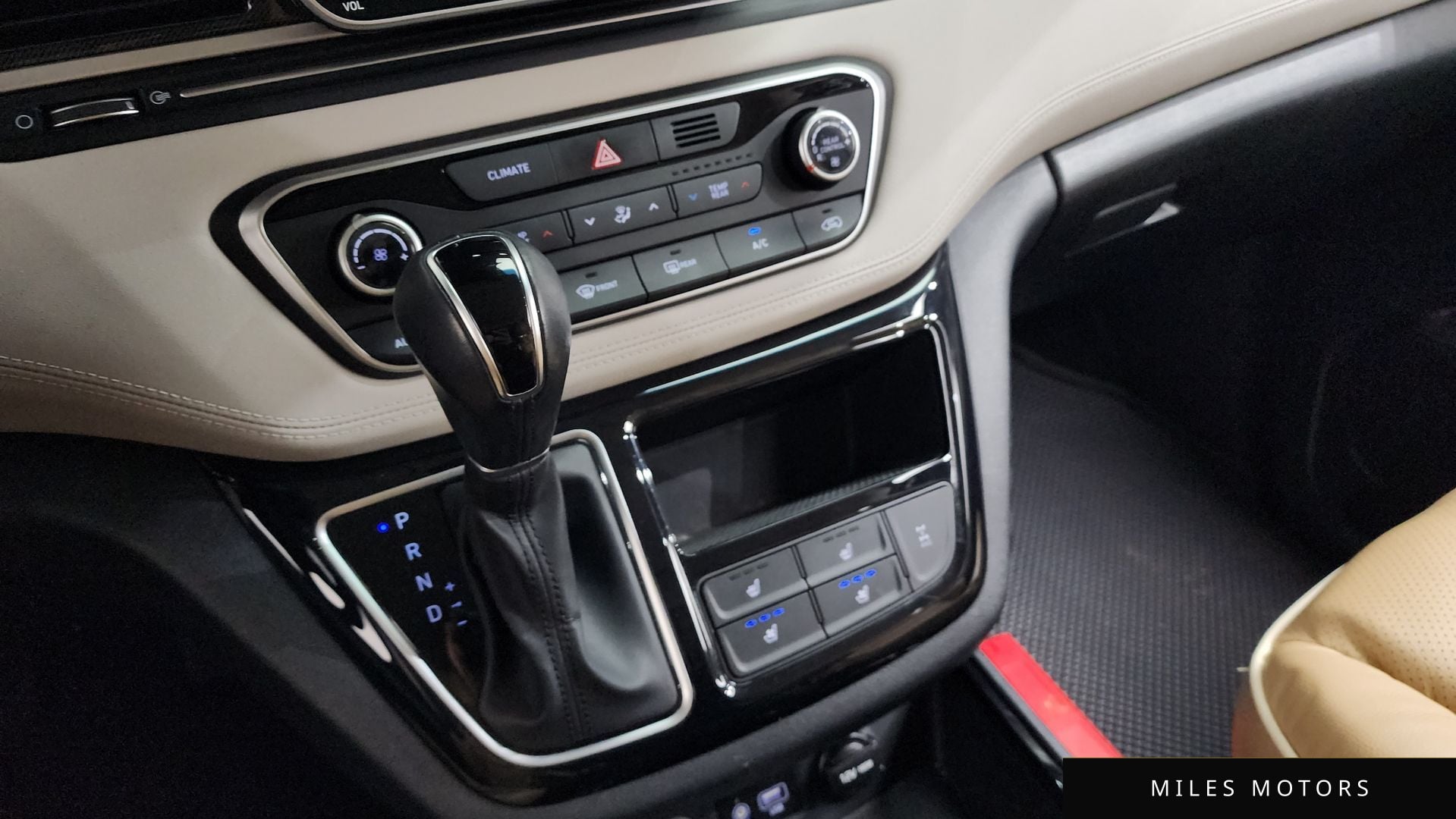 Hyundai Starex 2019 — миниатюра 9