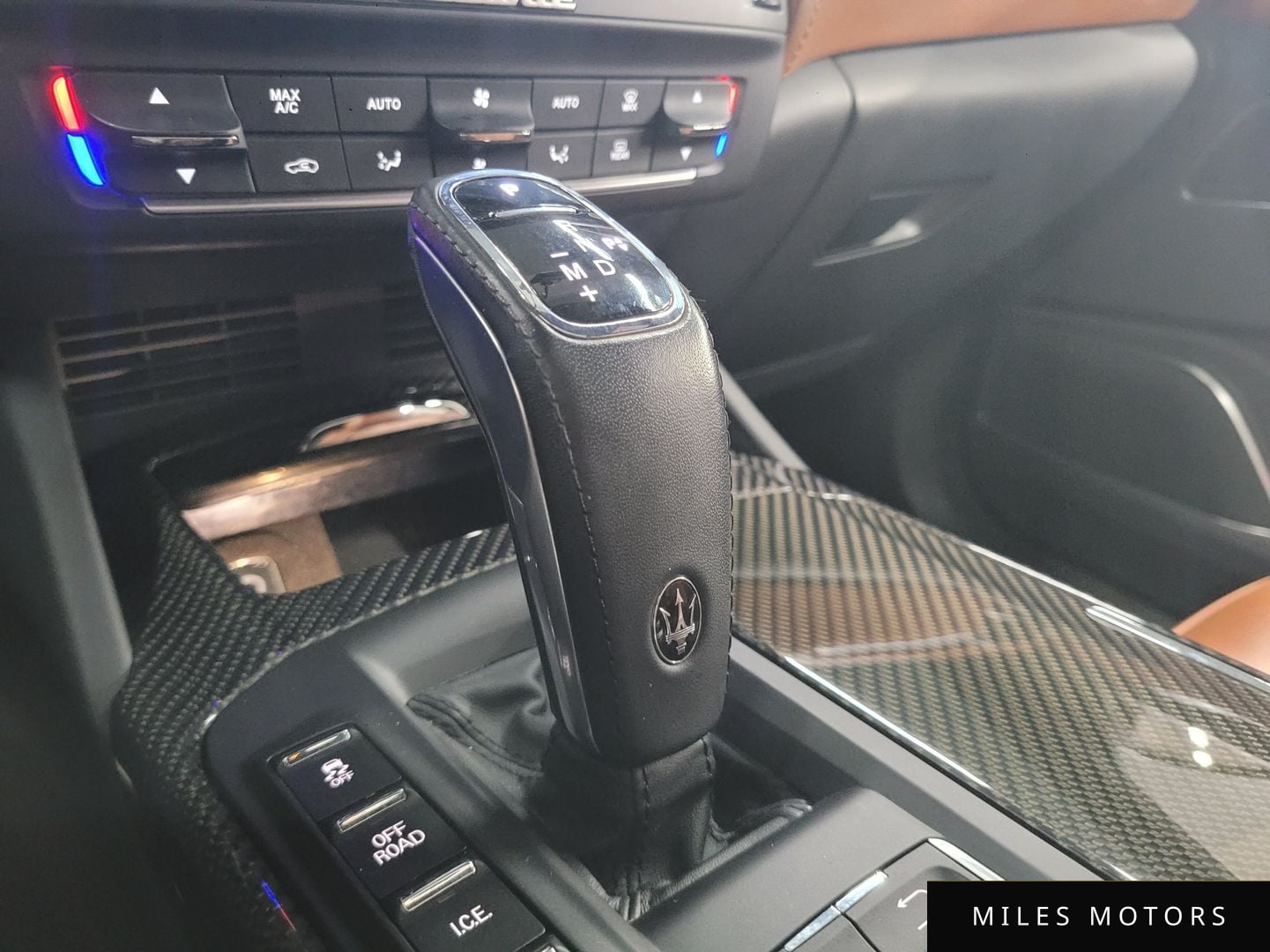 Maserati 르반떼 2020 — миниатюра 13