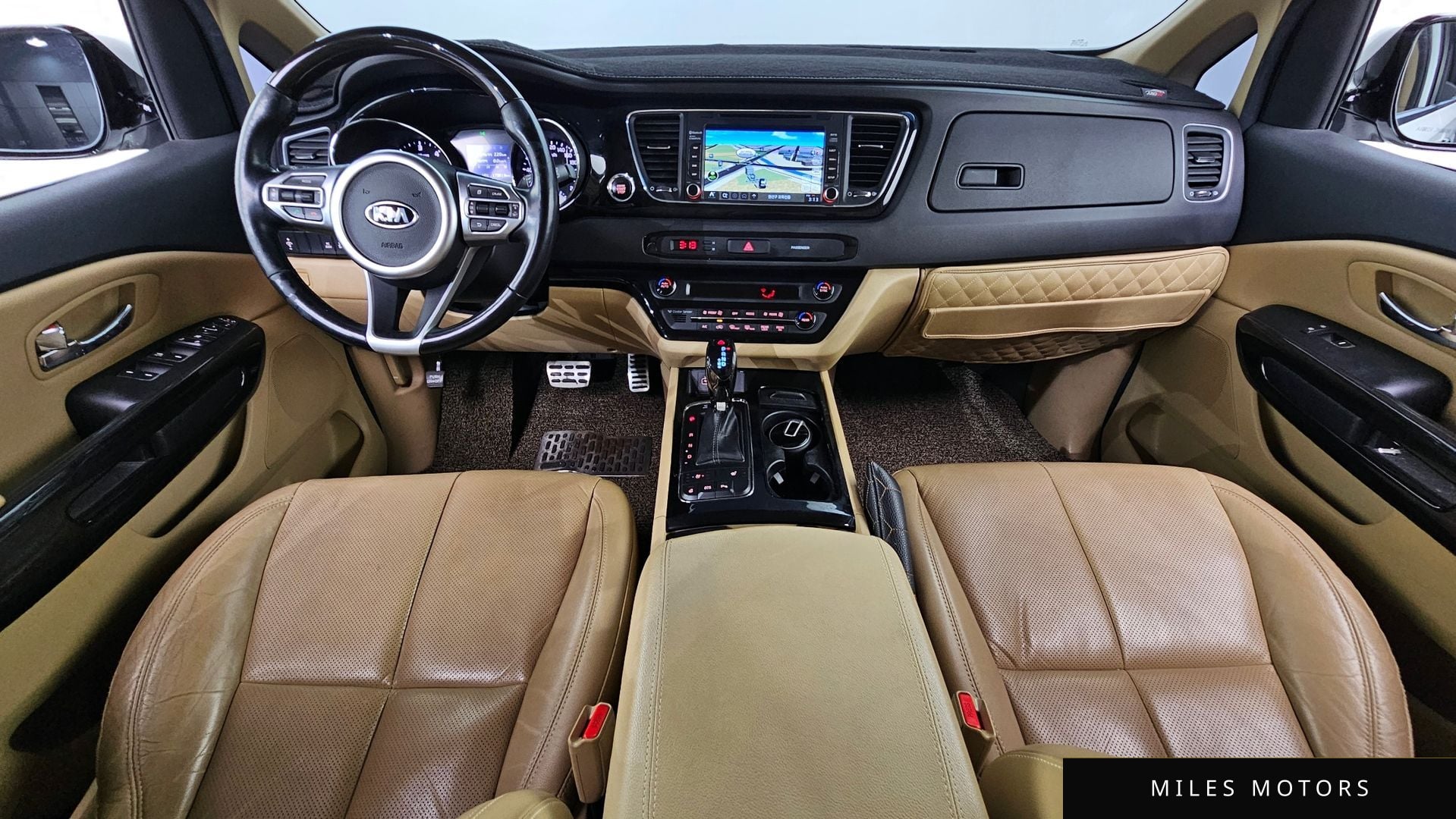 Kia Canival 2017 — миниатюра 7