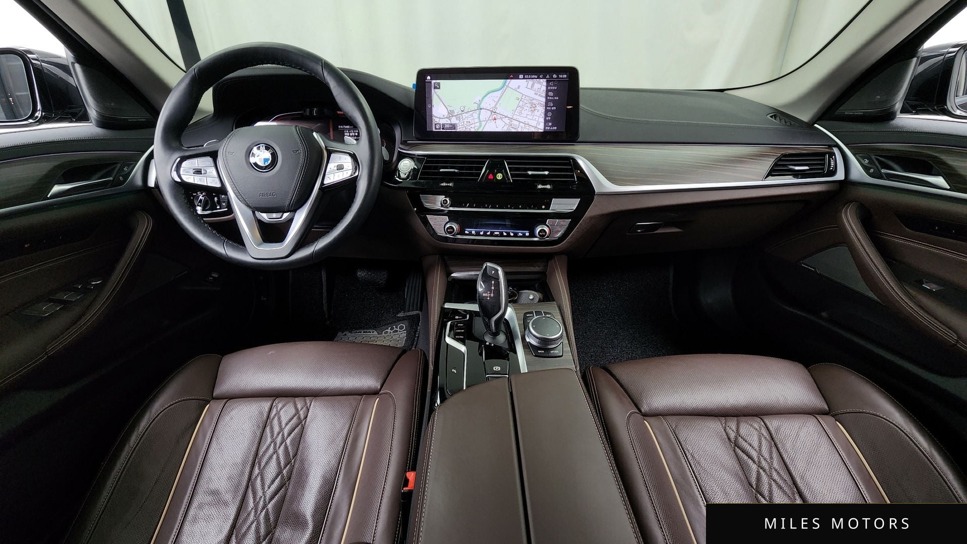BMW 5시리즈 (G30) 2021 — миниатюра 6