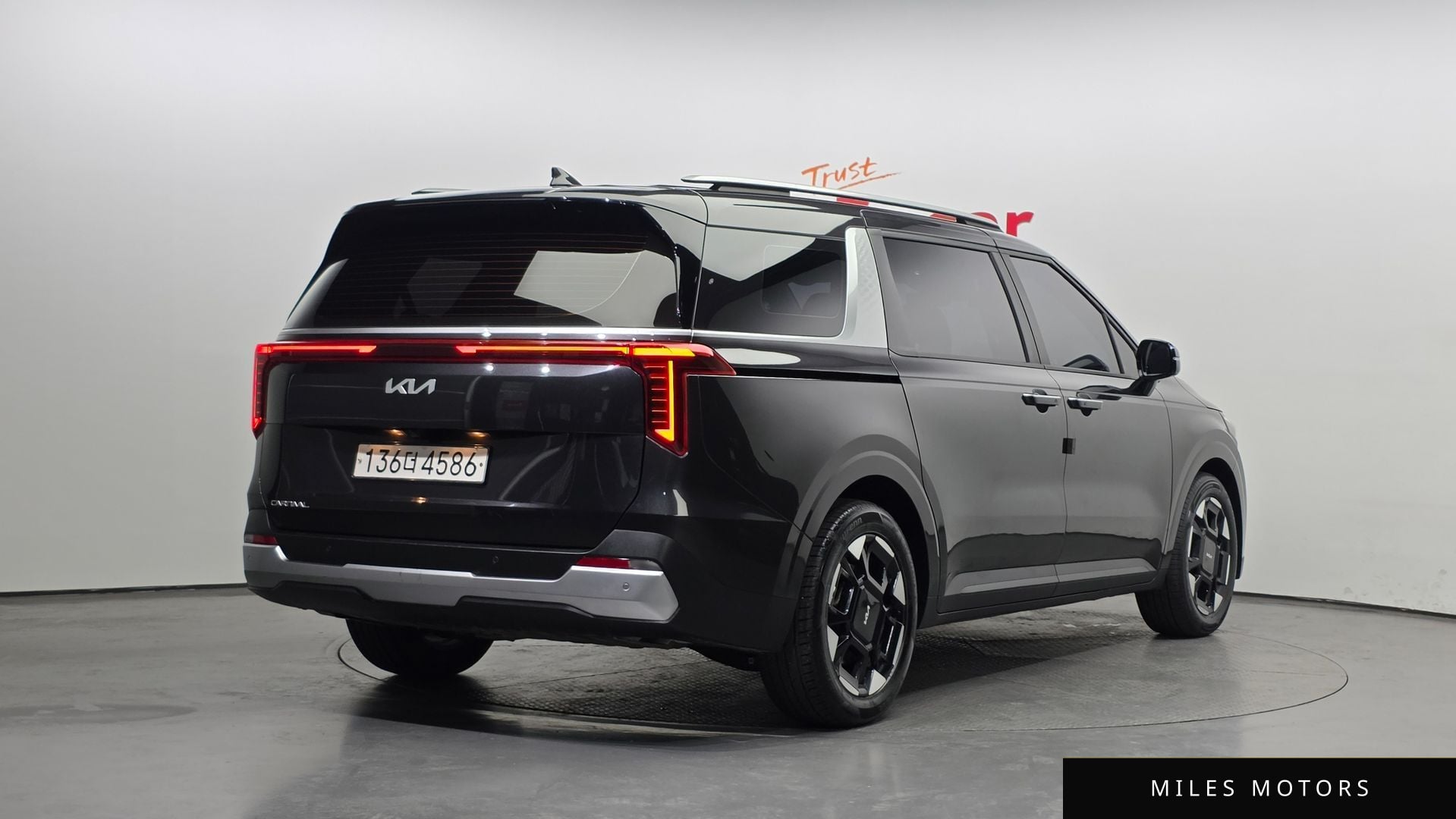 Kia Canival 2025 — миниатюра 2