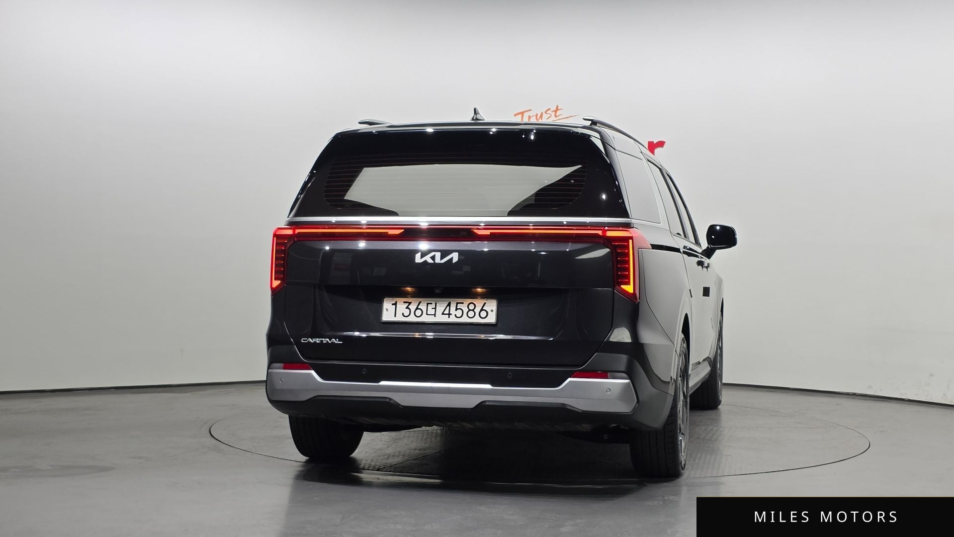 Kia Canival 2025 — миниатюра 4