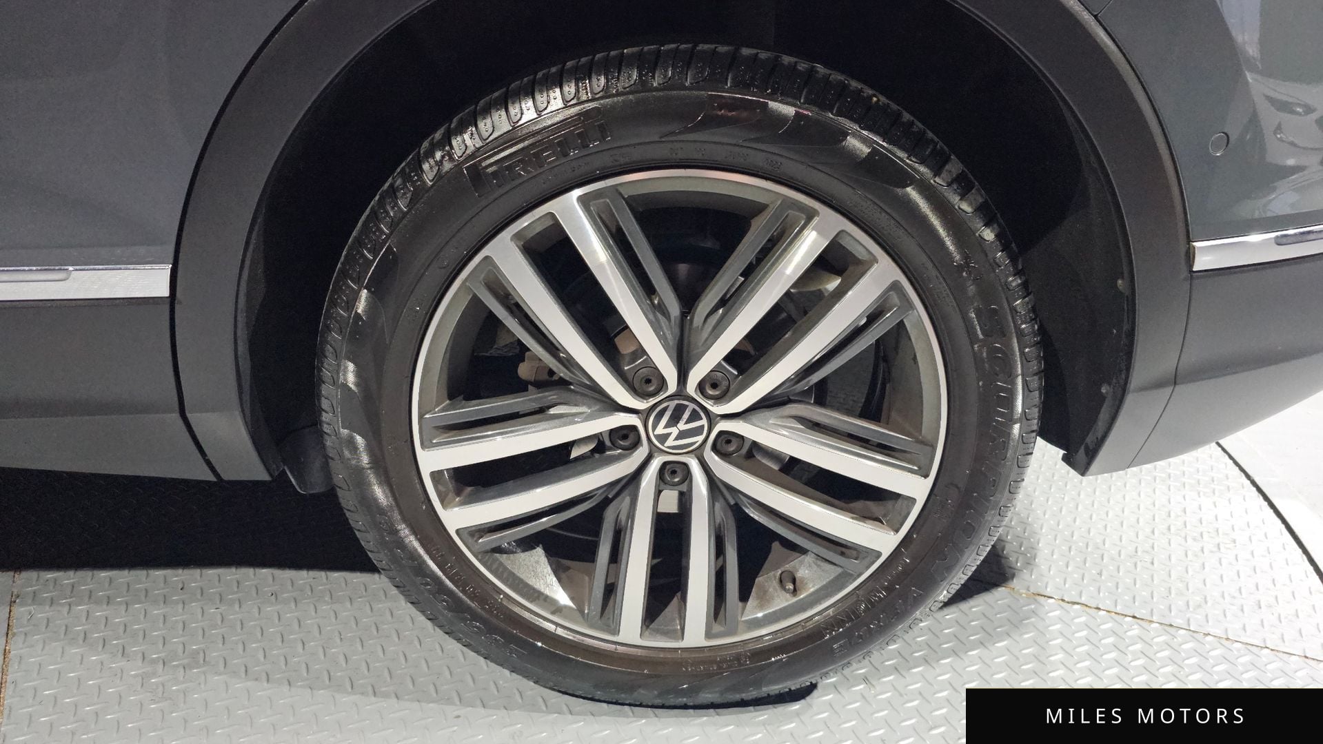 Volkswagen 티구안 2024 — миниатюра 5