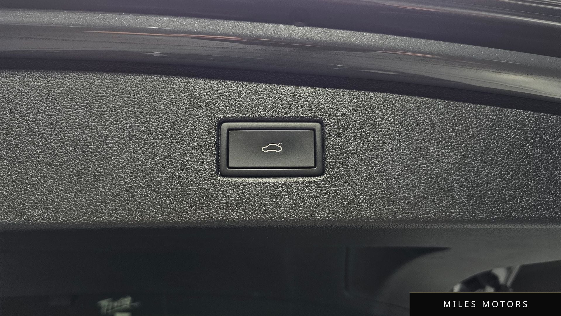Volkswagen 티구안 2024 — миниатюра 19