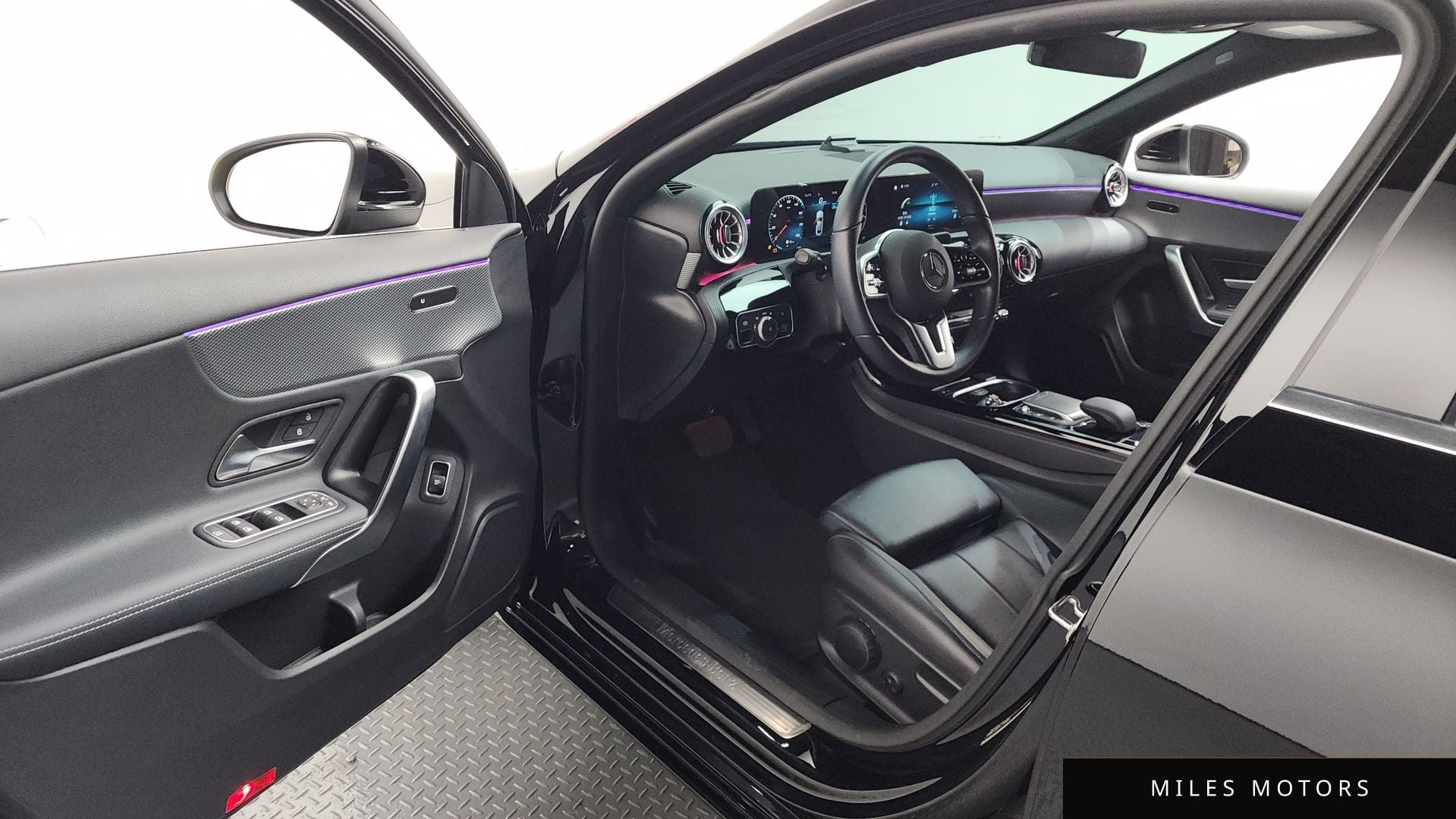 Mercedes-Benz A-클래스 W177 2022 — миниатюра 10