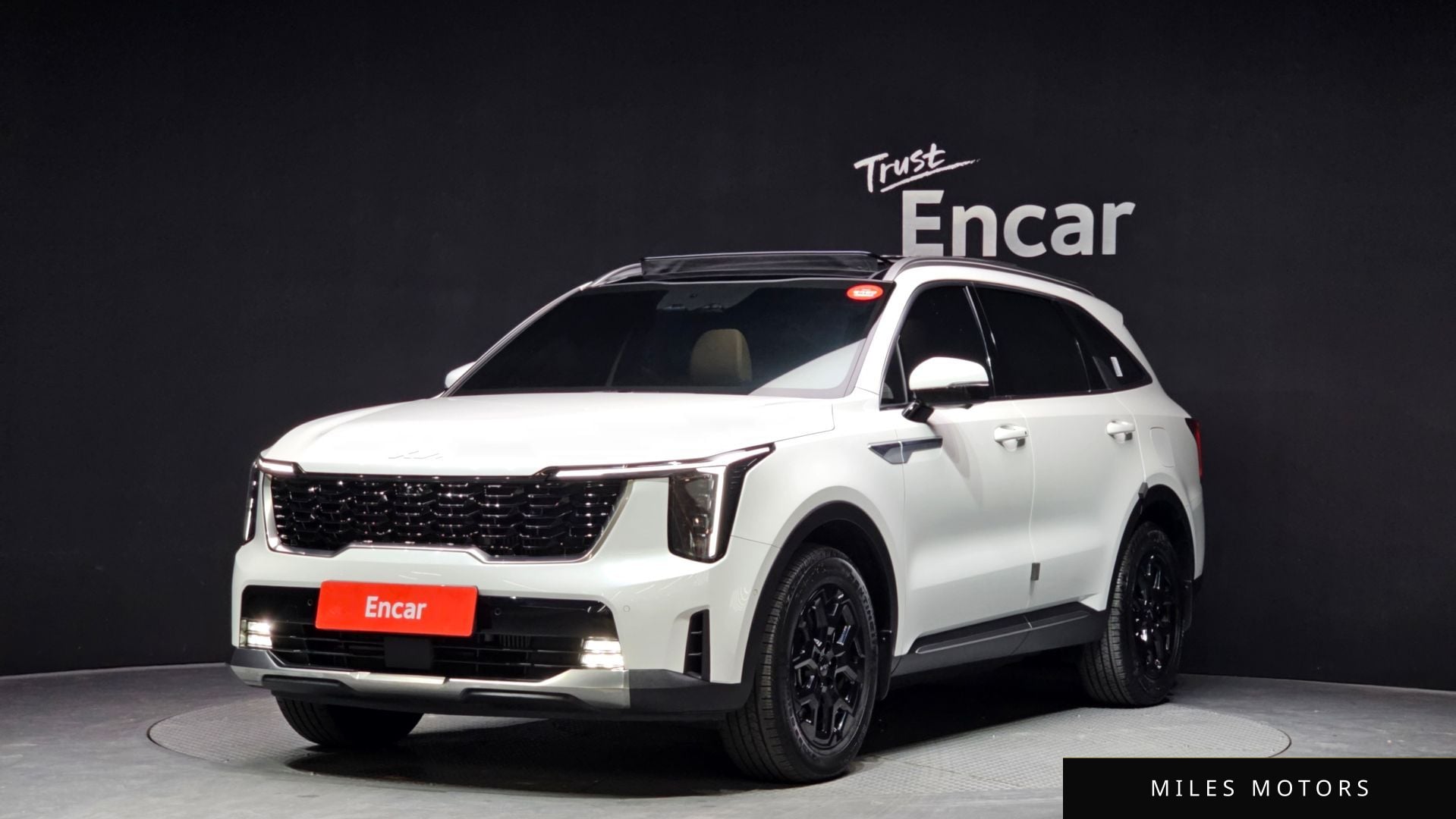 Kia Sorento 2024 — фото 1 из 12