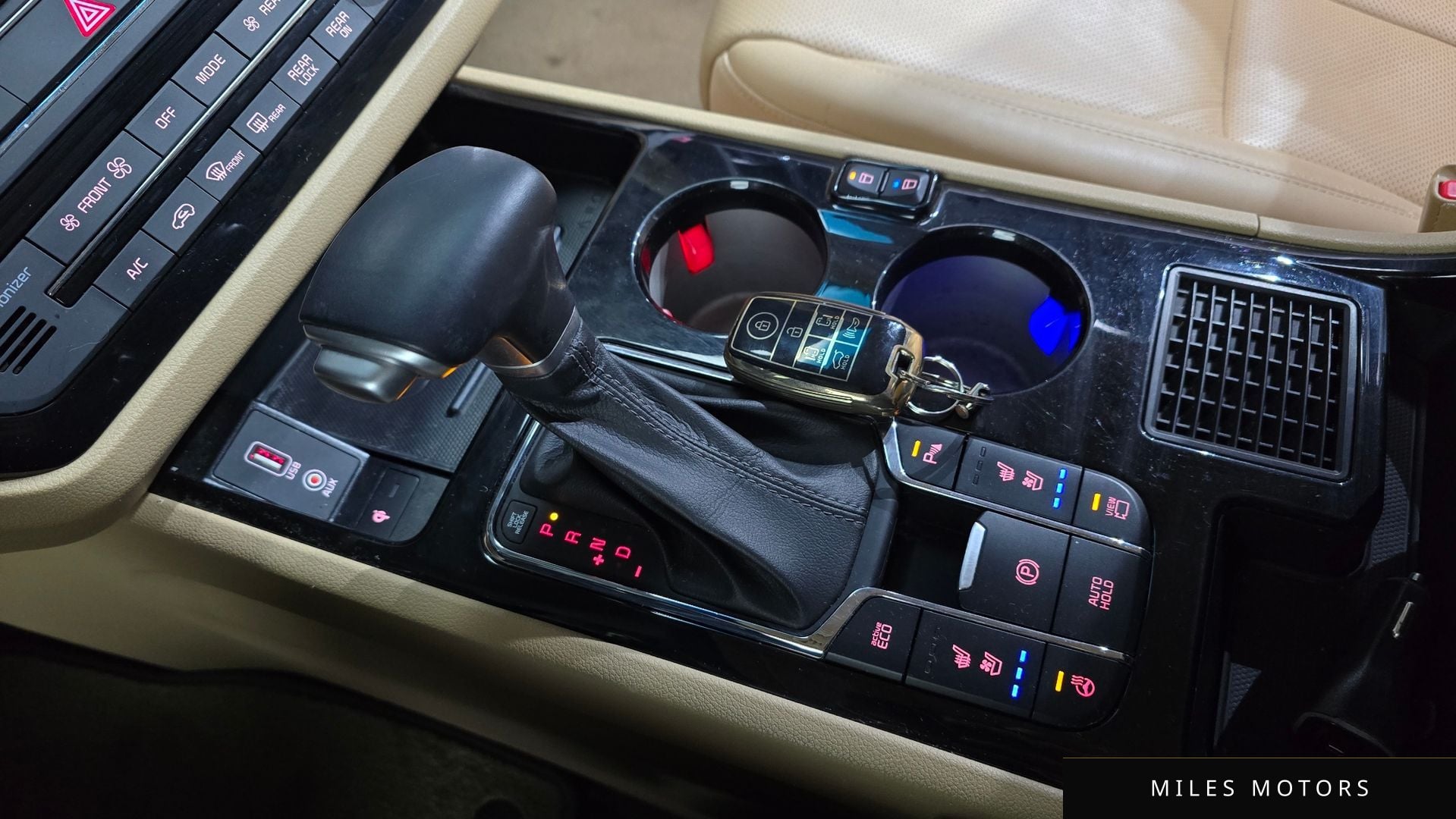 Kia Canival 2020 — миниатюра 8