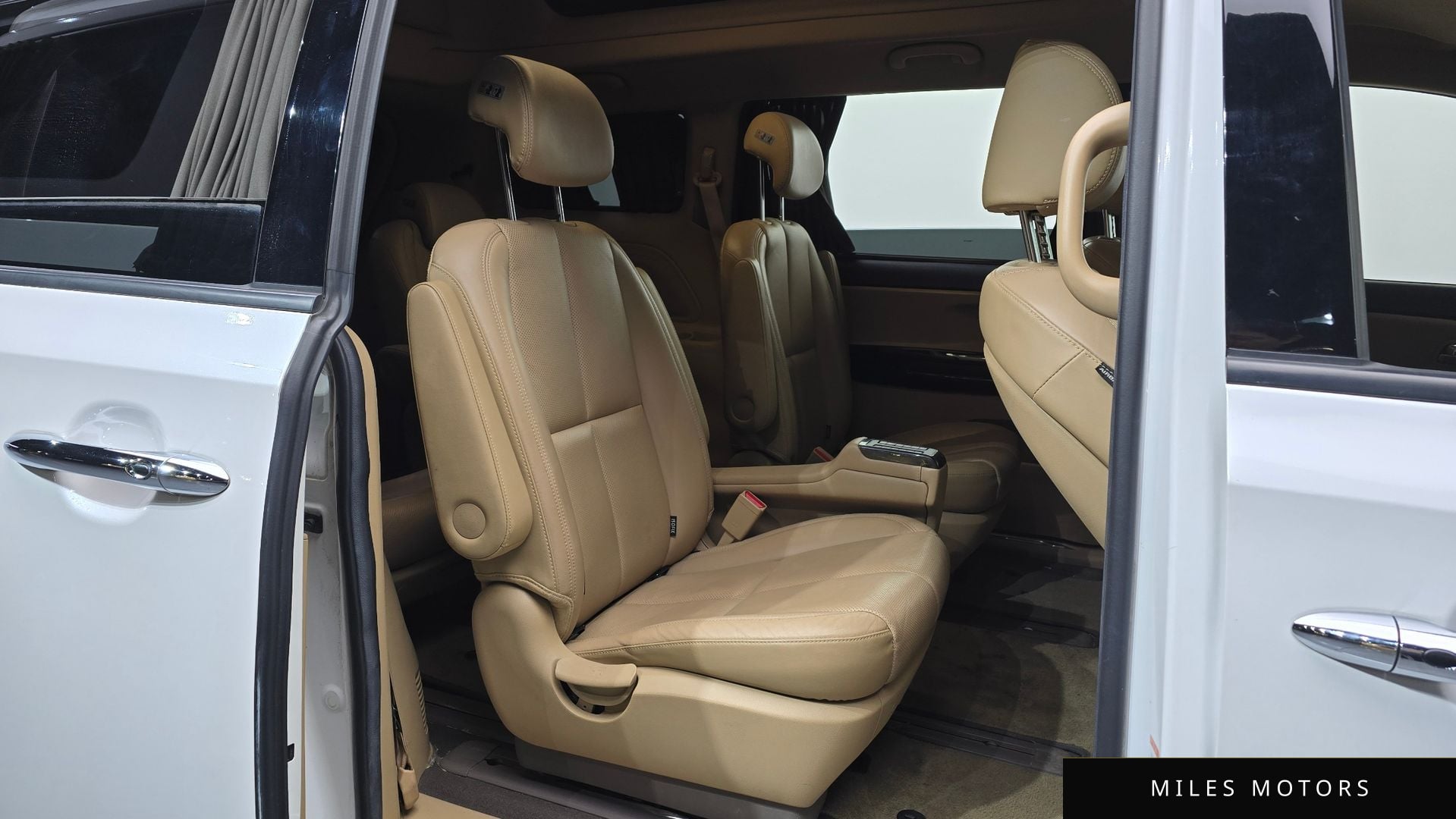 Kia Canival 2020 — миниатюра 12