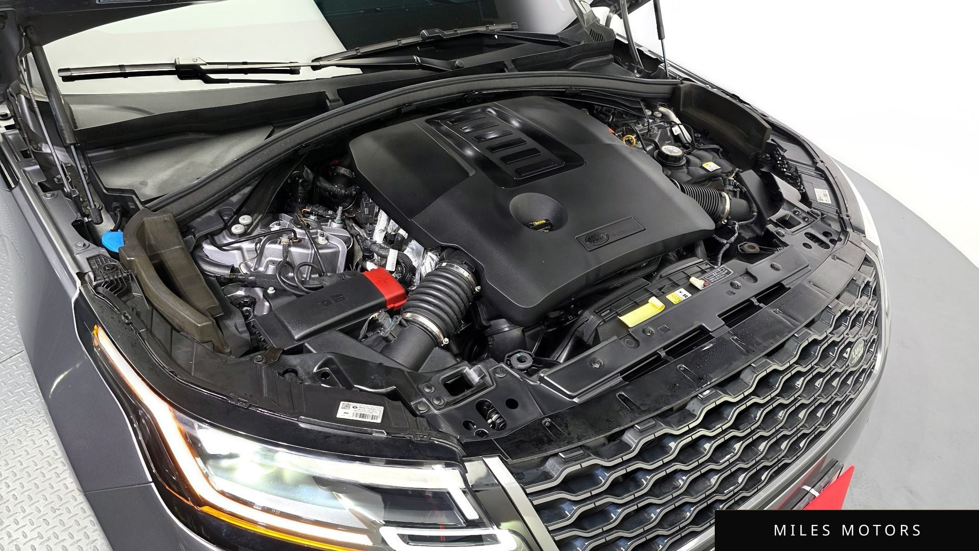 Land Rover Range Rover Velar 2022 — миниатюра 6