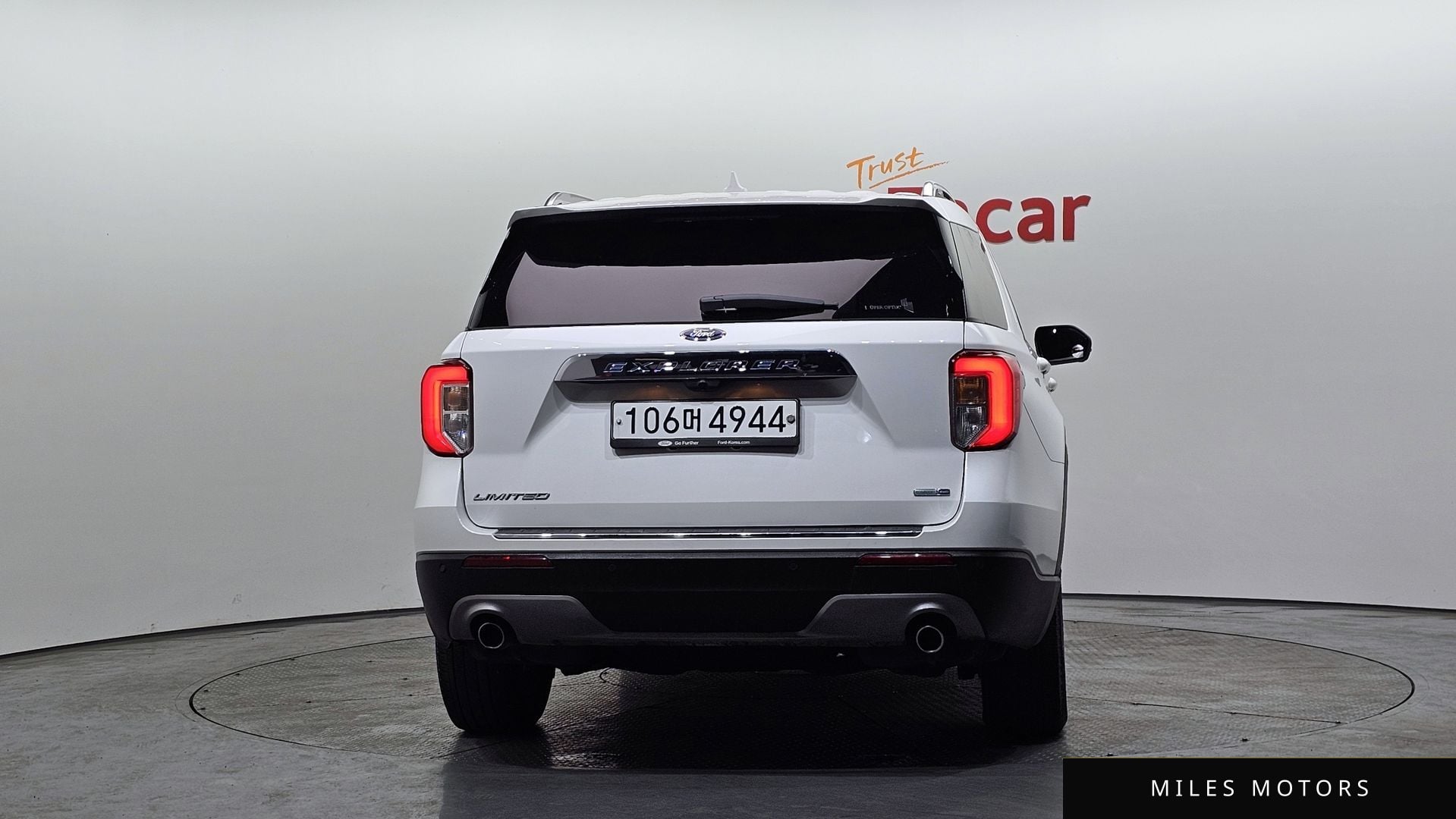 Ford Explorer 2020 — миниатюра 4