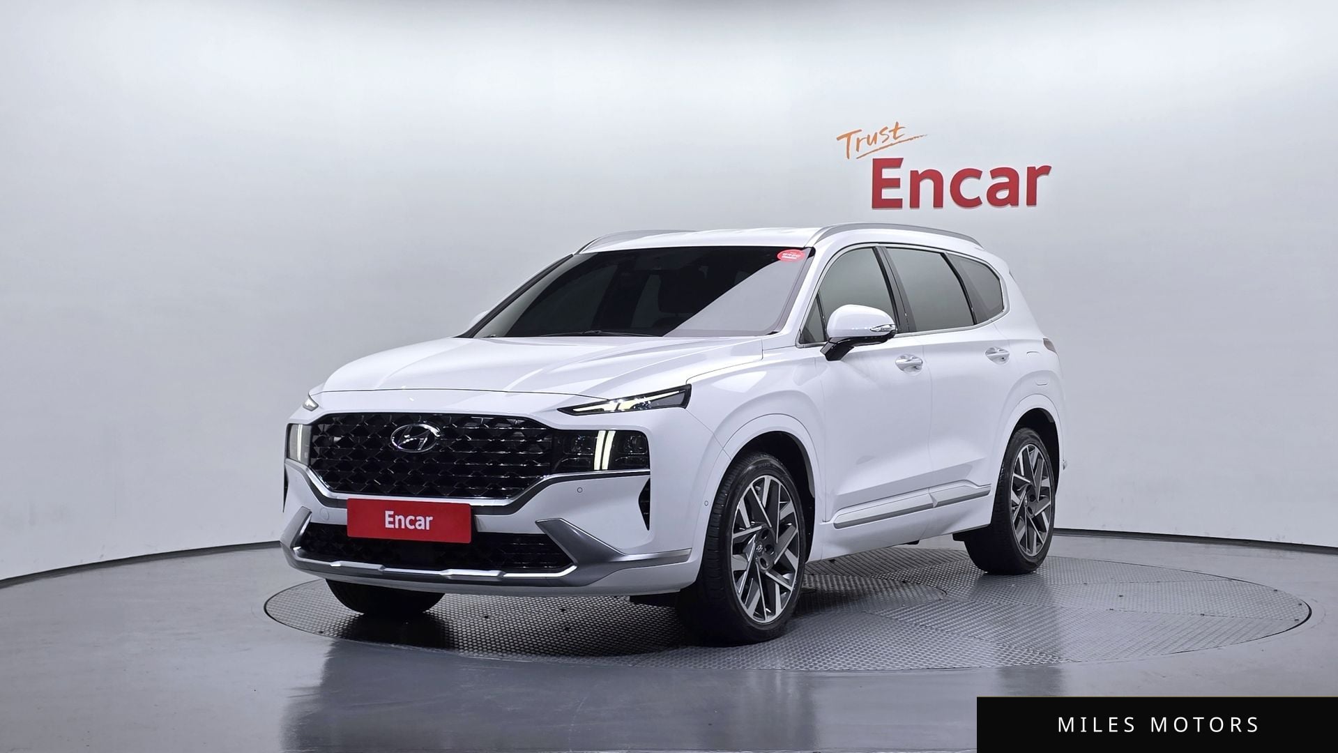 Hyundai Santafe 2021 — фото 1 из 12