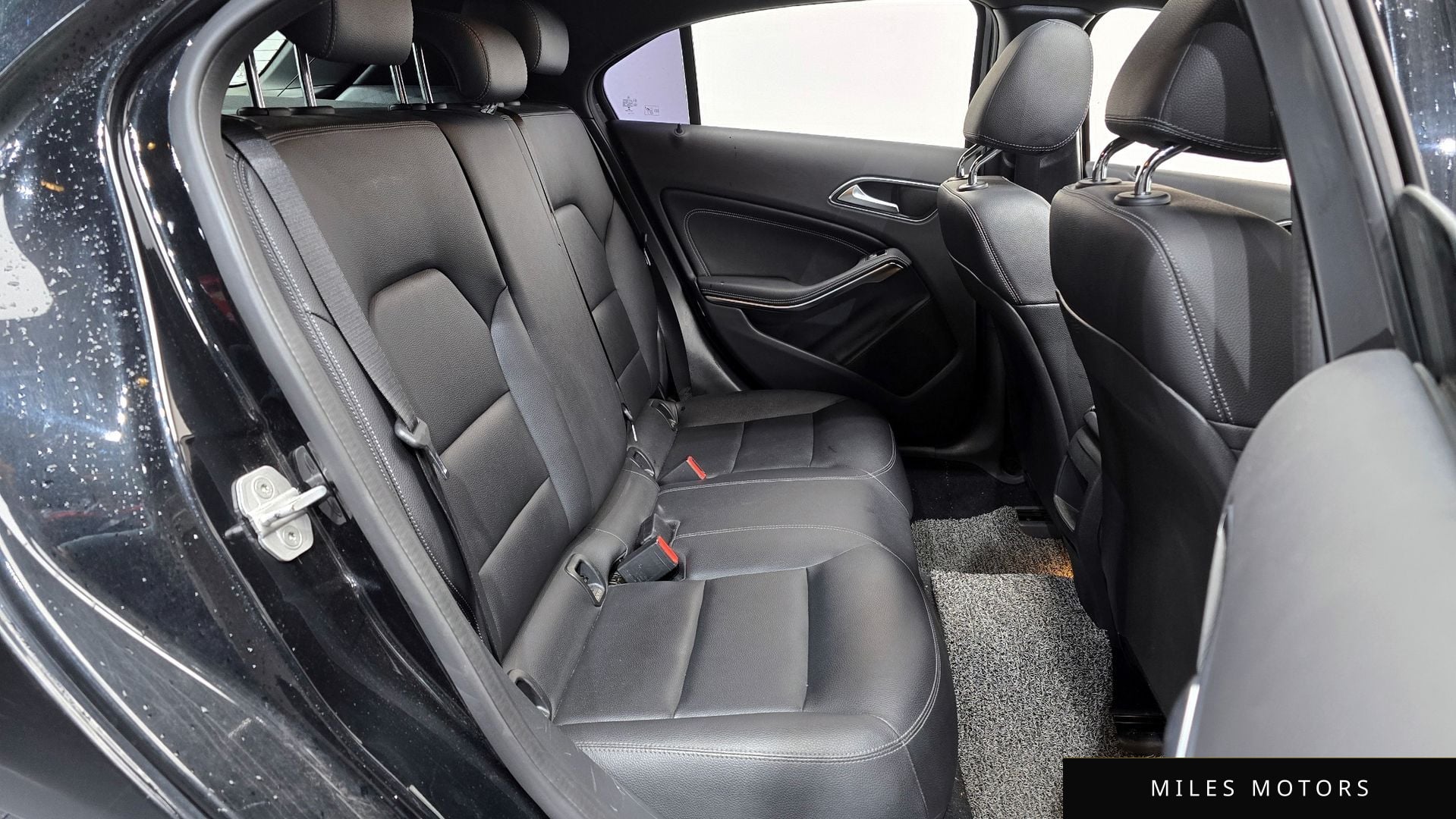Mercedes-Benz A-Class W176 2016 — миниатюра 12