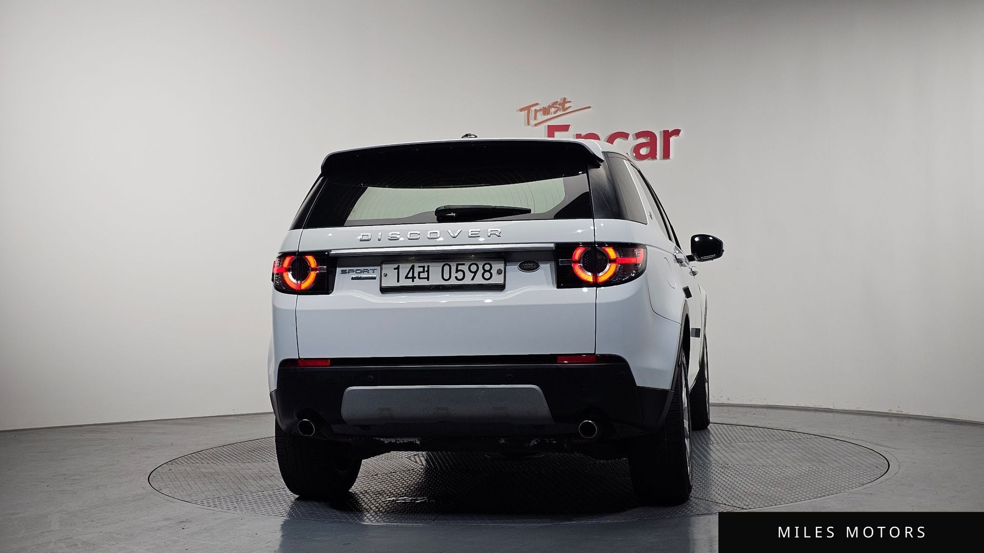 Land Rover Discovery Sport 2016 — миниатюра 3