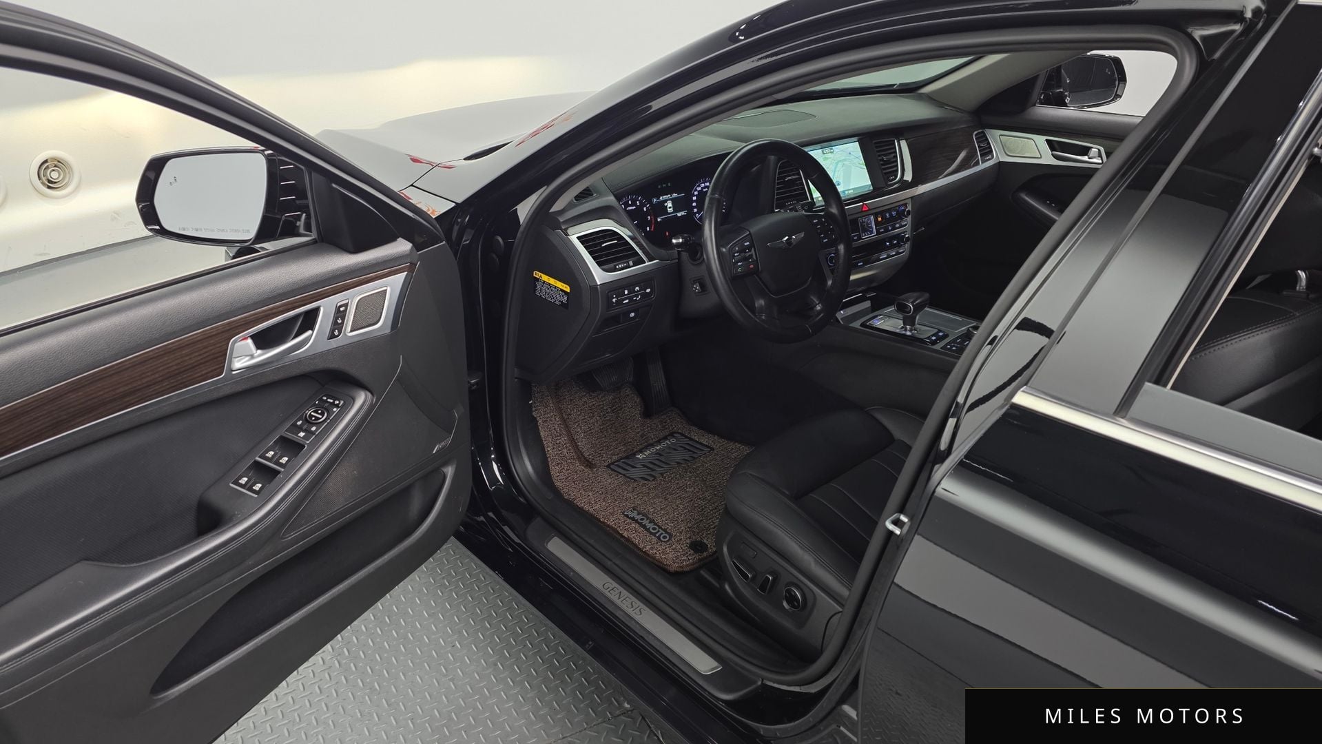 Genesis G80 2017 — миниатюра 11