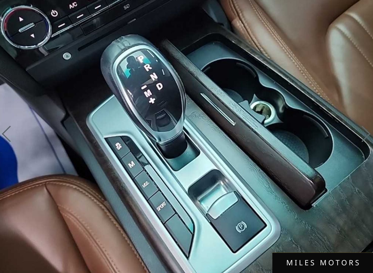 Maserati Ghibli 2015 — миниатюра 8
