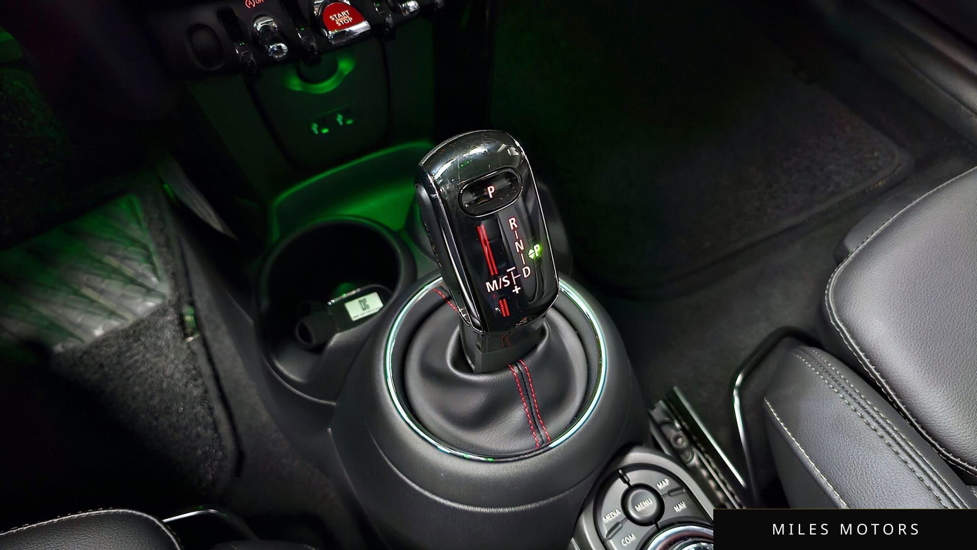MINI Cooper S 2020 — миниатюра 9