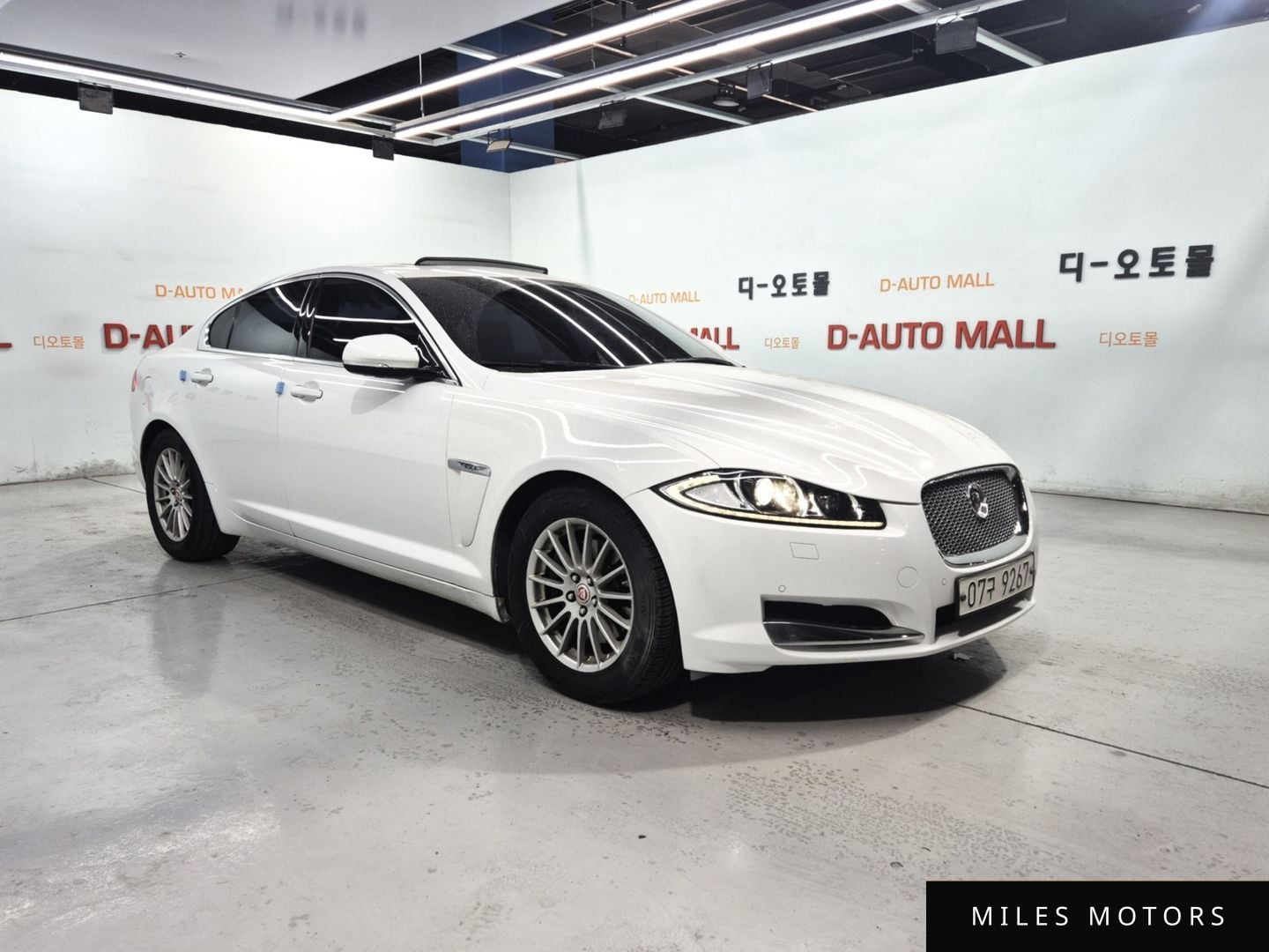 Jaguar New XF 2015 — миниатюра 2