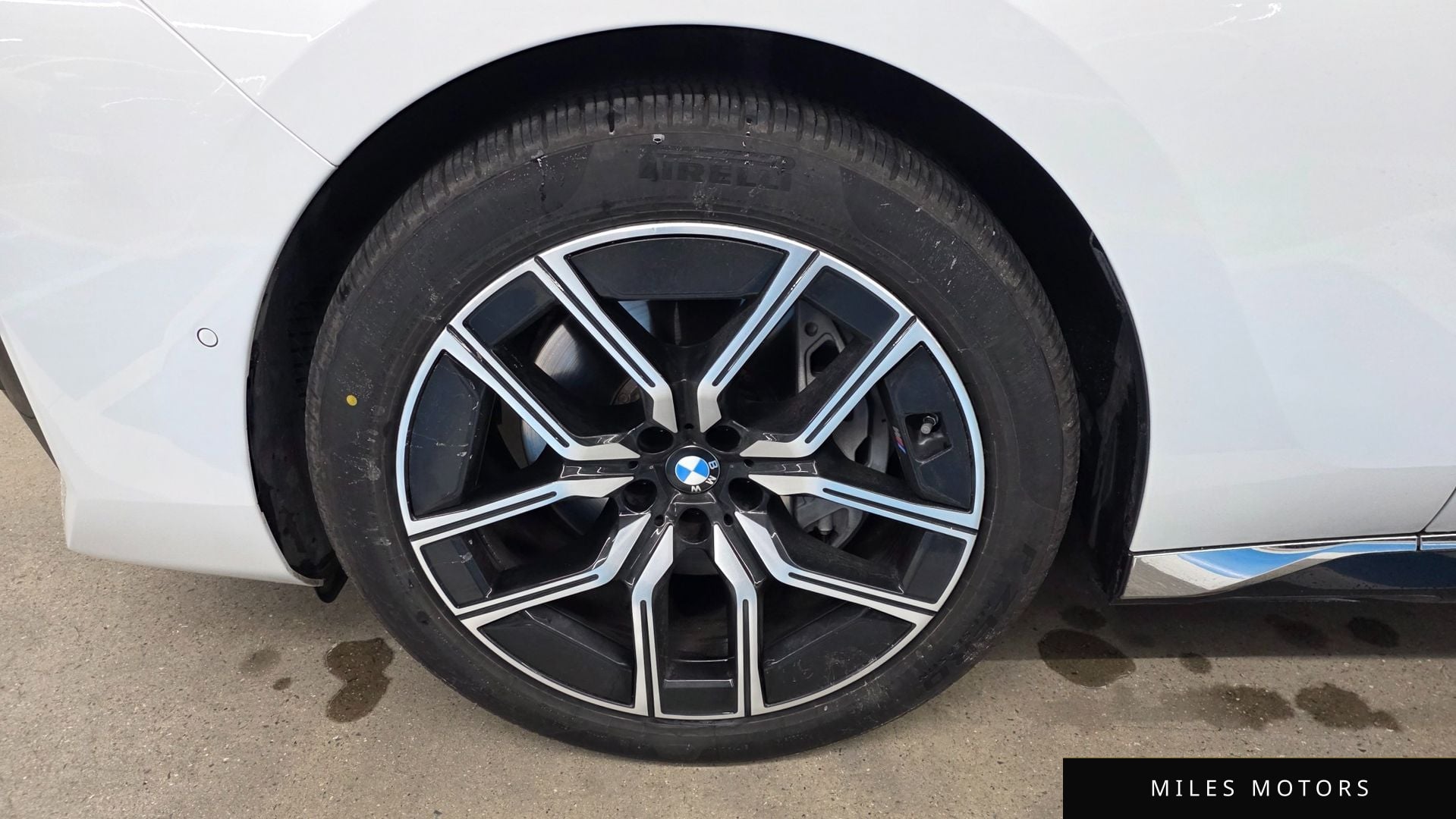 BMW 7 Series (G70) 2024 — миниатюра 5