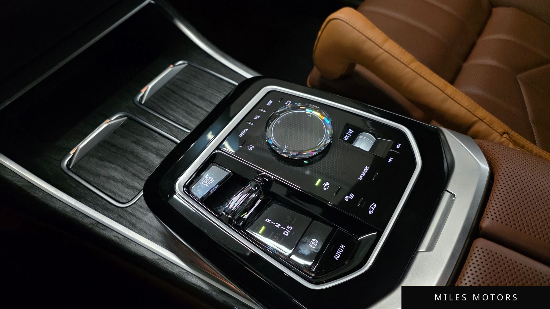BMW 7 Series (G70) 2024 — миниатюра 9