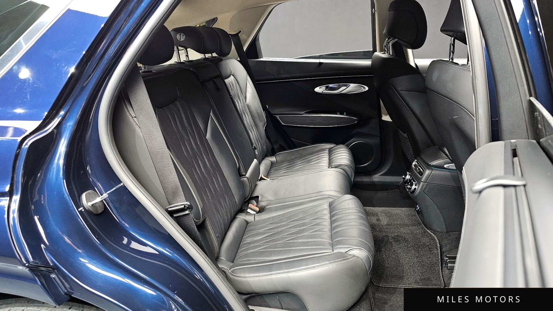 Genesis GV70 2021 — миниатюра 12