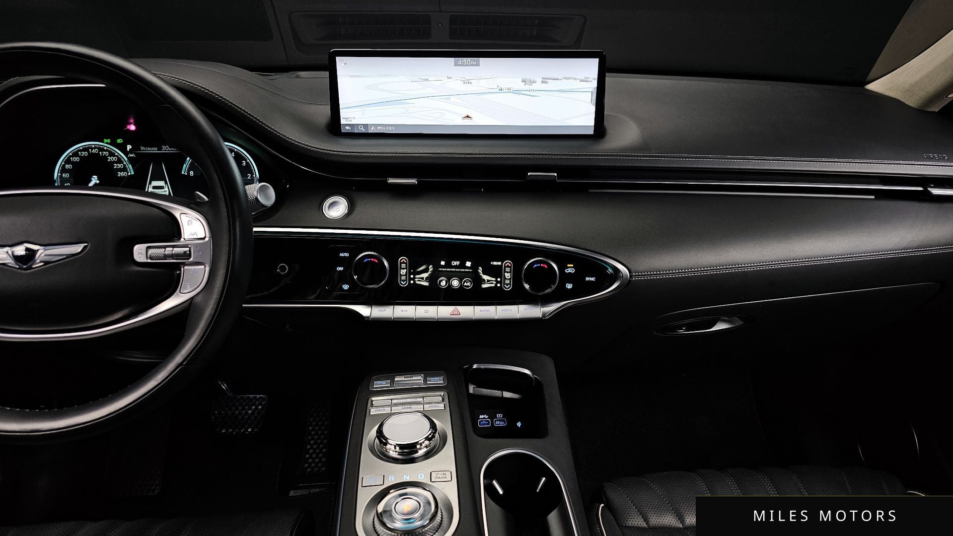 Genesis GV70 2021 — миниатюра 14