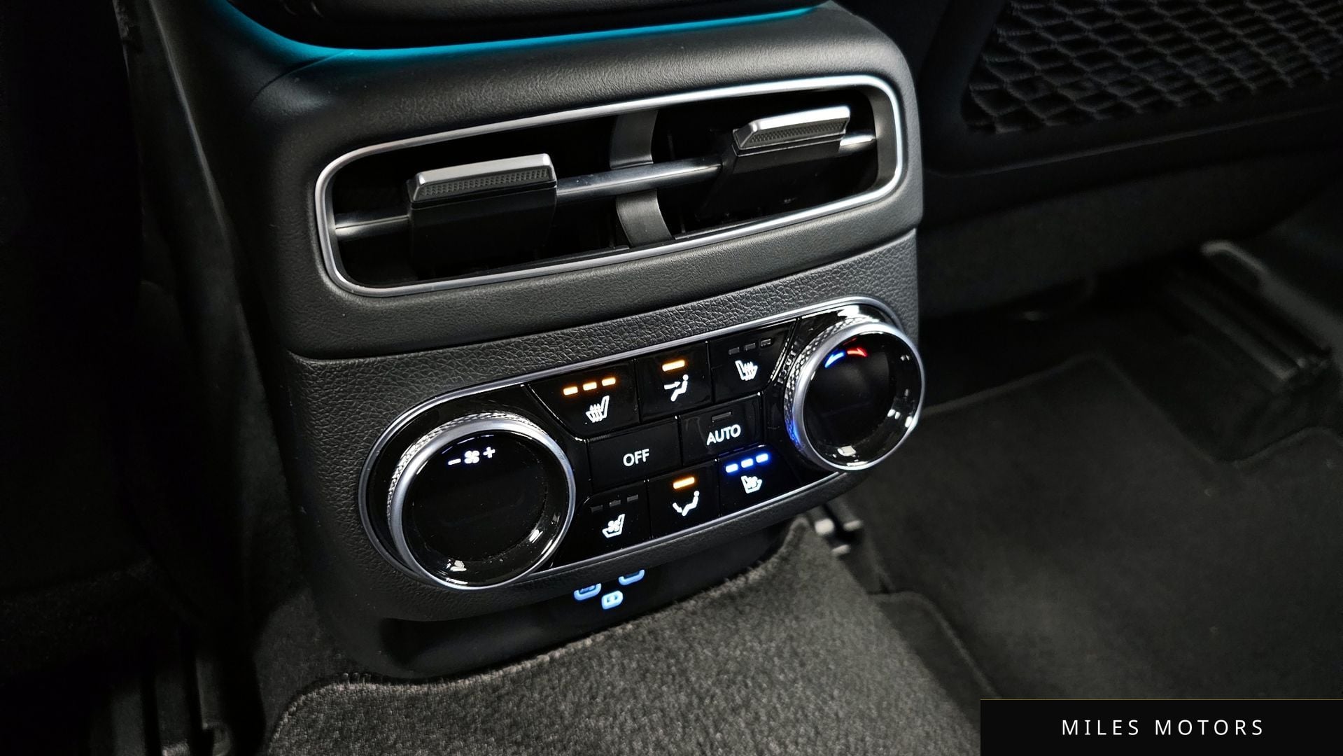 Genesis GV70 2021 — миниатюра 19