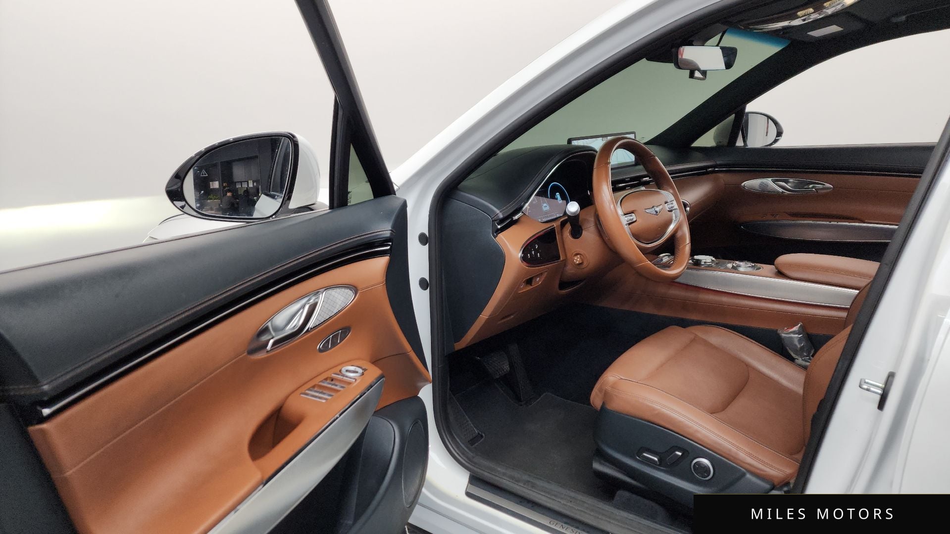 Genesis GV70 2022 — миниатюра 10