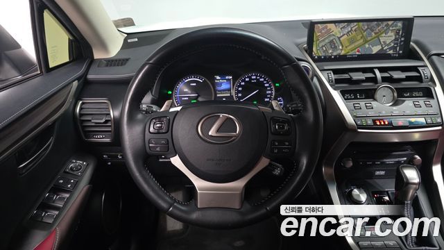Лексус NX300h 2019 — миниатюра 13