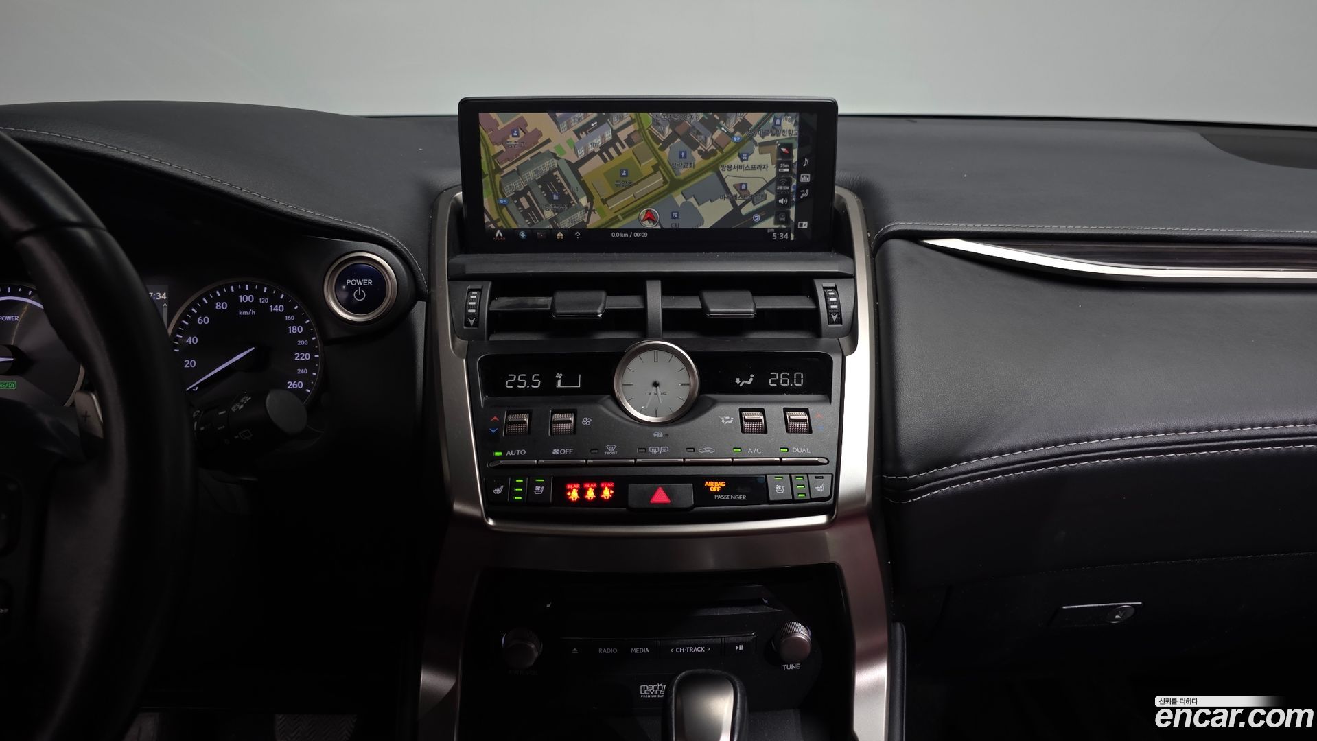 Лексус NX300h 2019 — миниатюра 14