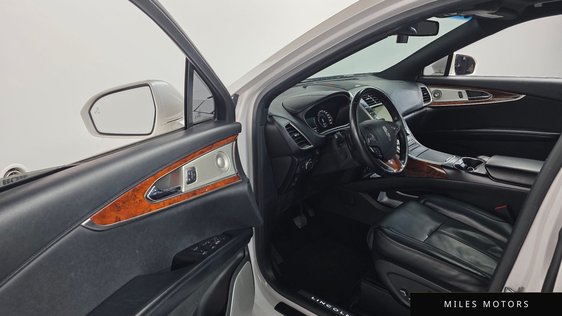 Lincoln MKX 2018 — миниатюра 12