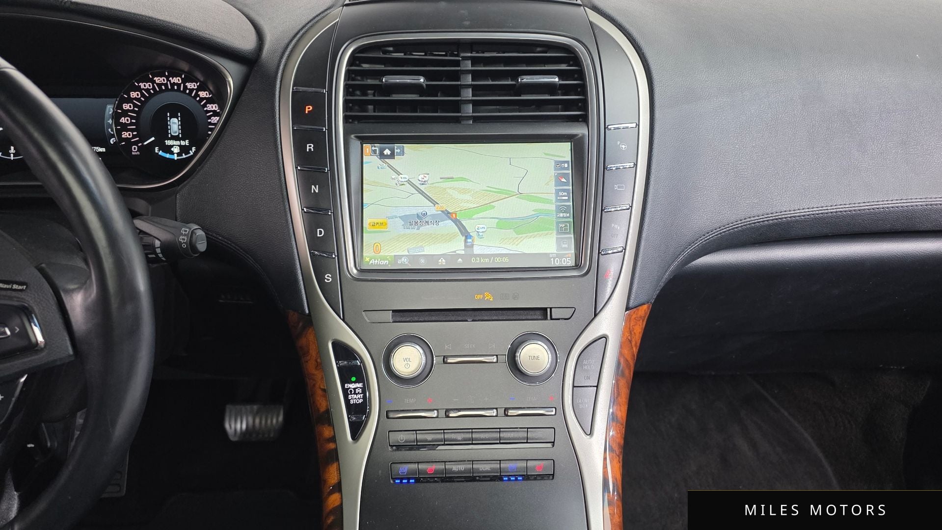 Lincoln MKX 2018 — миниатюра 15