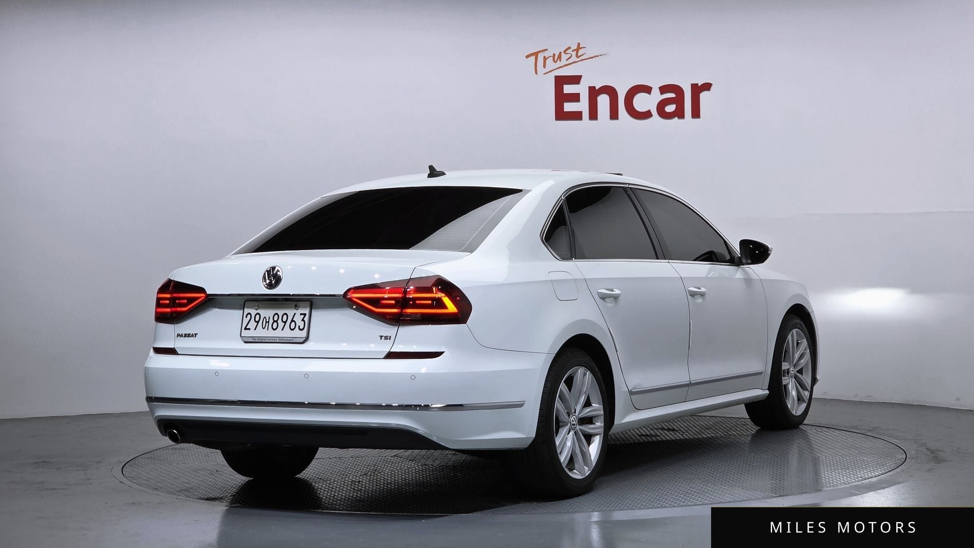 Volkswagen Passat 2018 — миниатюра 2