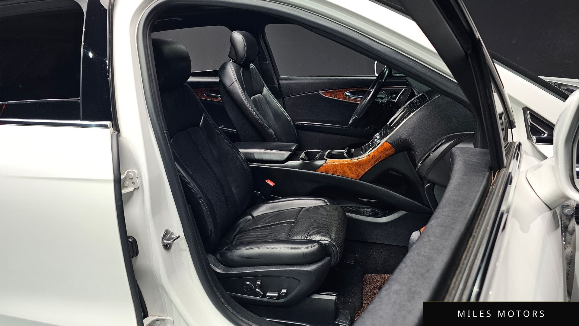 Lincoln 노틸러스 2020 — миниатюра 10