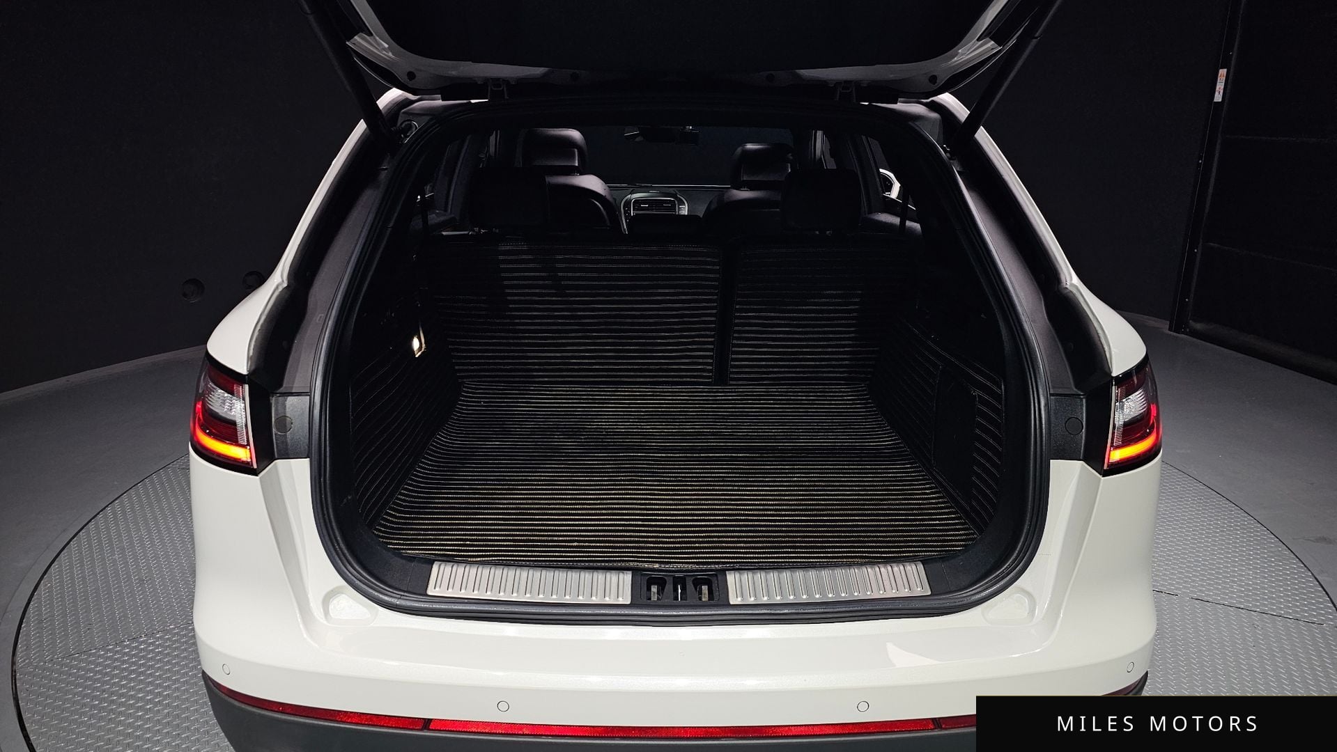 Lincoln 노틸러스 2020 — миниатюра 20