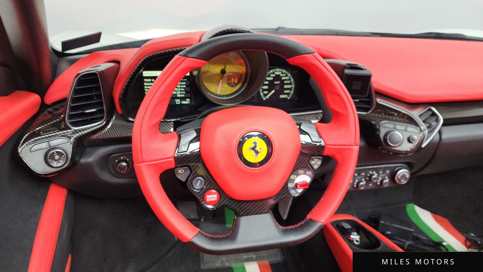 Ferrari 458 2012 — миниатюра 12