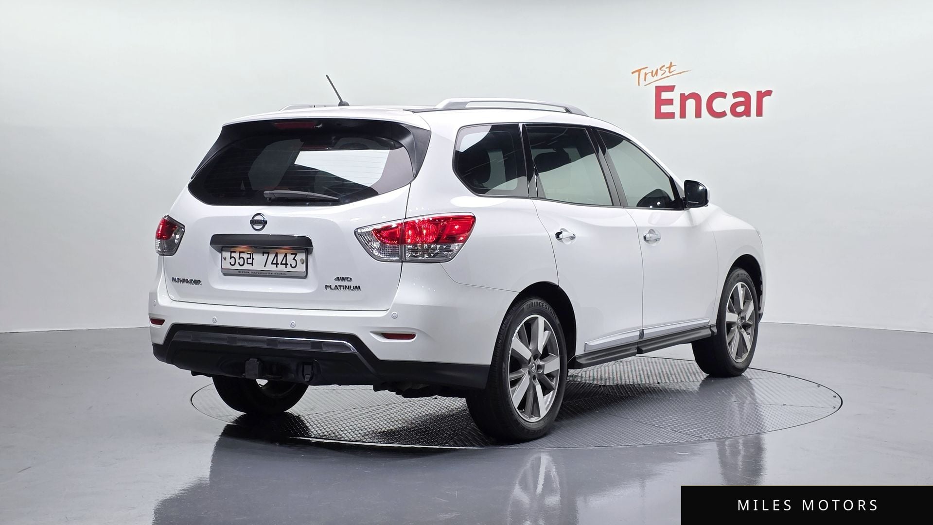 Nissan Pathfinder 2014 — миниатюра 2