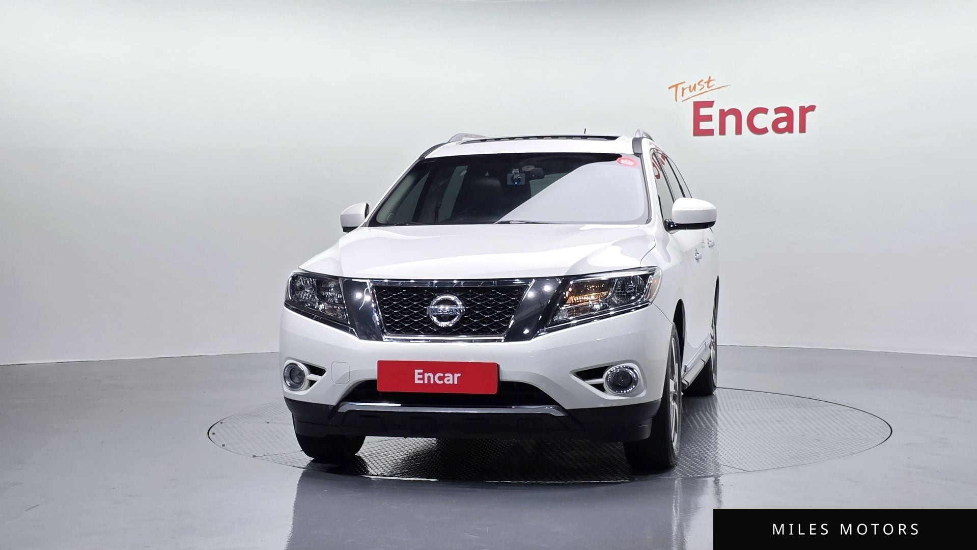 Nissan Pathfinder 2014 — миниатюра 3