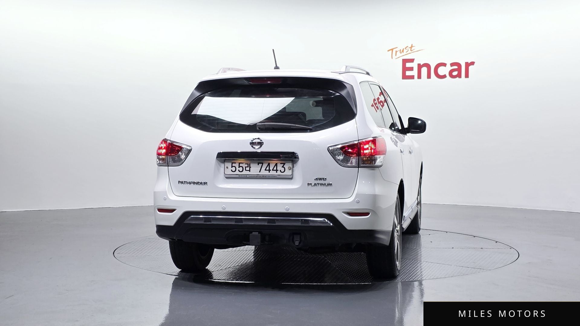 Nissan Pathfinder 2014 — миниатюра 4