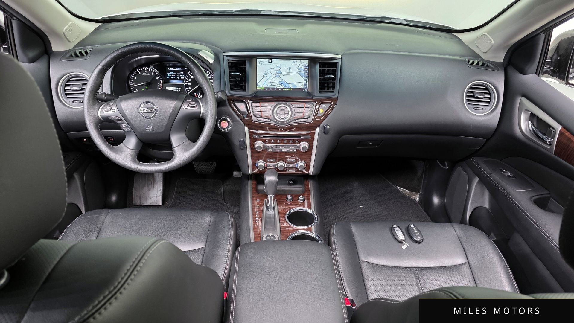 Nissan Pathfinder 2014 — миниатюра 7