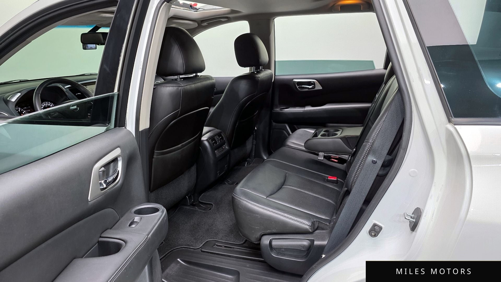 Nissan Pathfinder 2014 — миниатюра 12