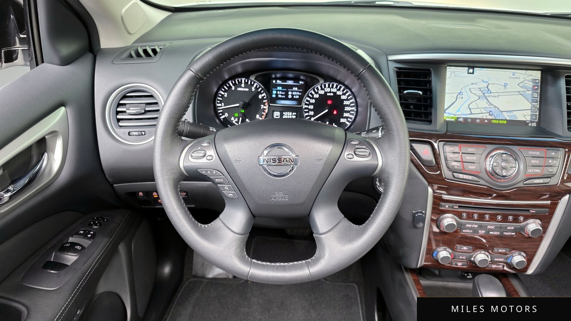 Nissan Pathfinder 2014 — миниатюра 13