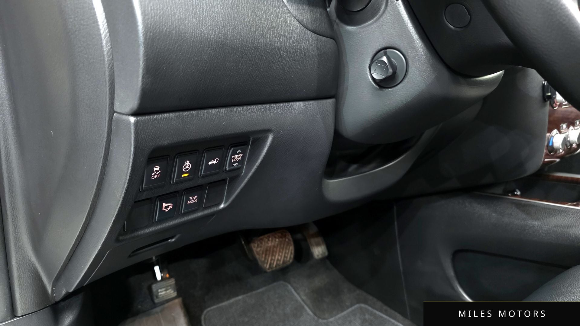 Nissan Pathfinder 2014 — миниатюра 16