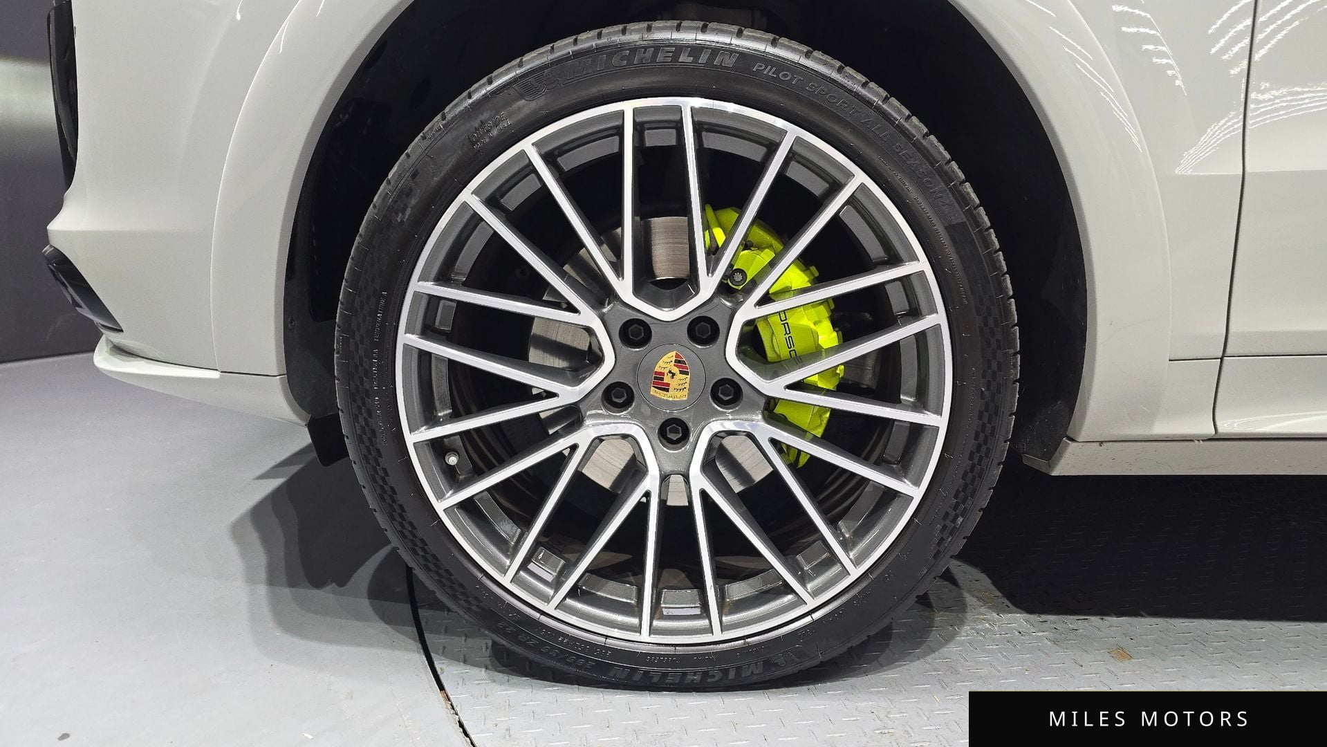 Porsche 카이엔 (PO536) 2023 — миниатюра 5